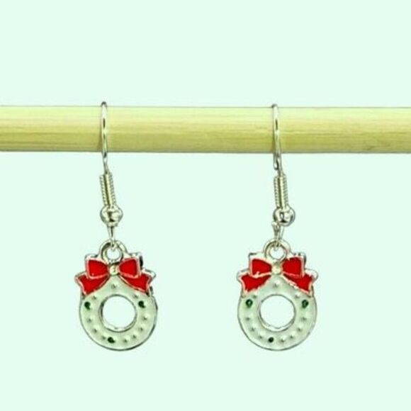 ATI Christmas Dangles Earrings - Picture 1 of 11